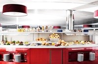 Das Restaurant an Bord einer Scandlines-Fähre